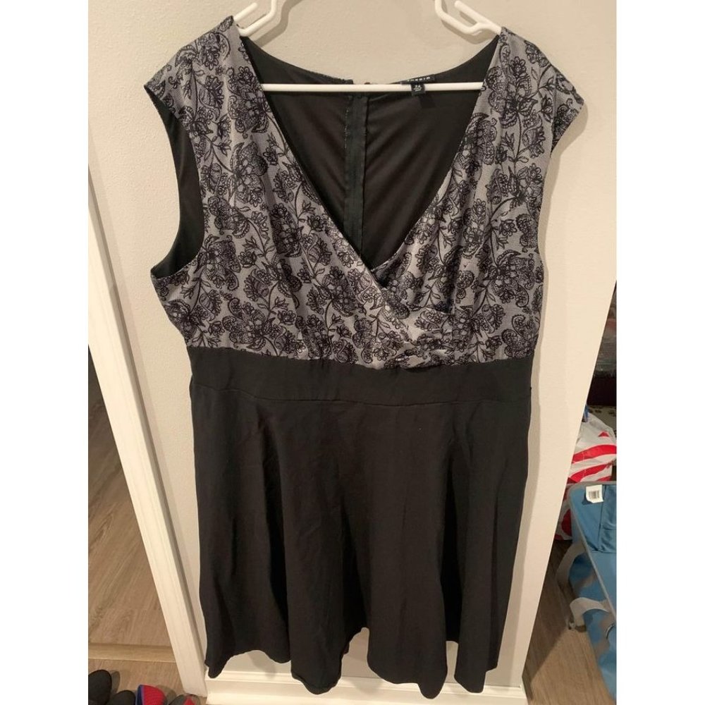Torrid Size 26 Dress